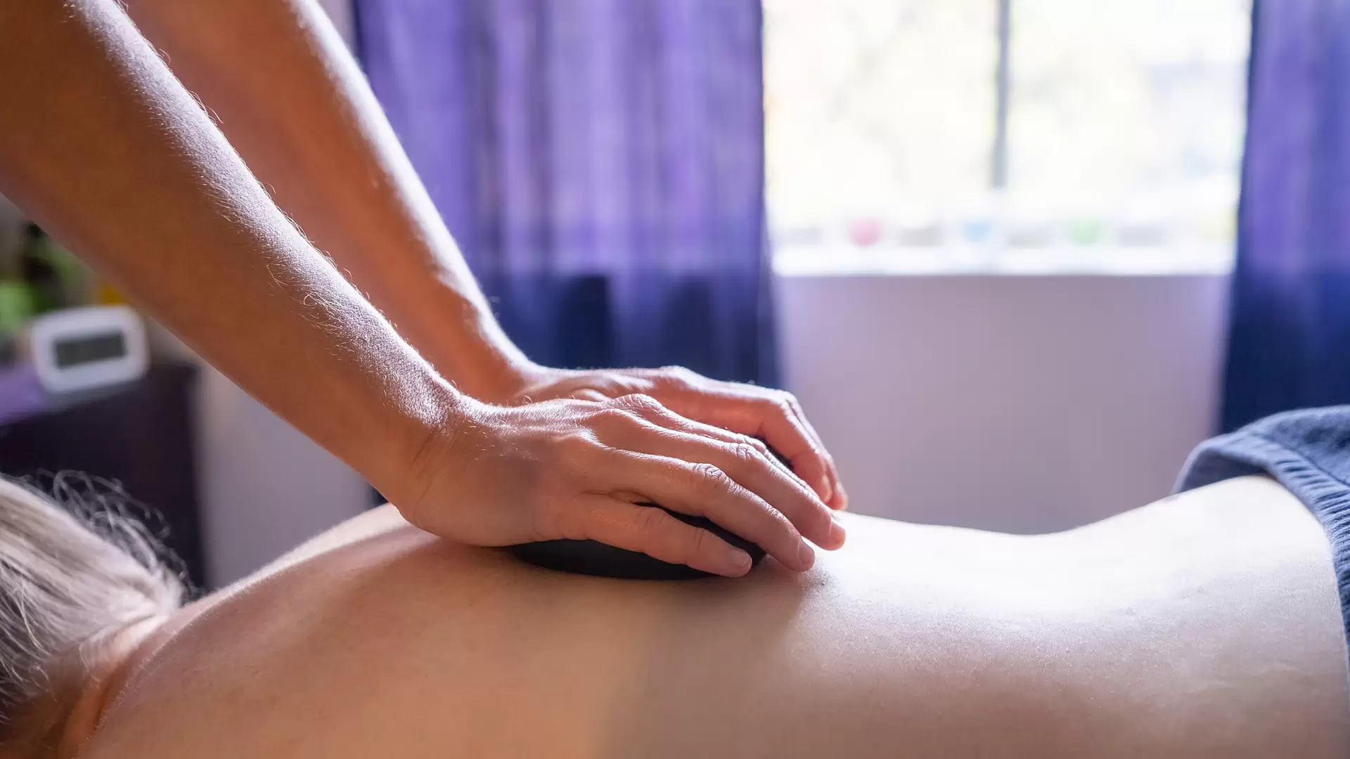 Low-Tox Living / Aromatherapy